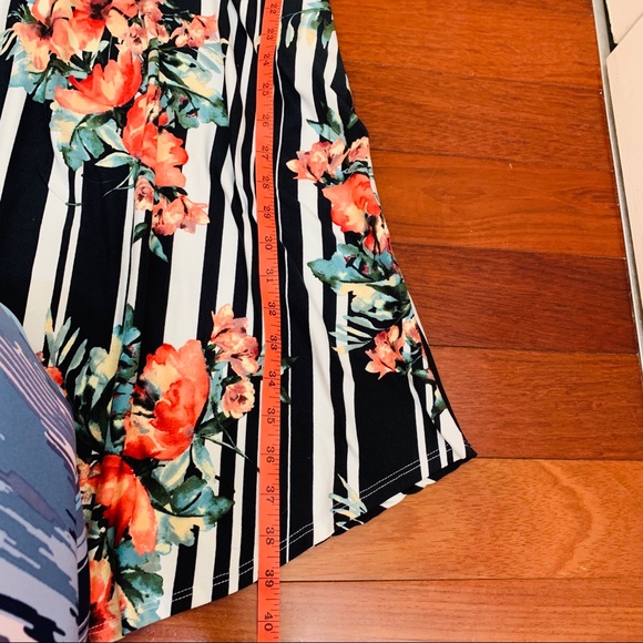 Women’s Hyped Unicorn Vneck Floral Midi Dress - Picture 6 of 7